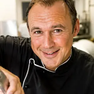 Alan Coxon