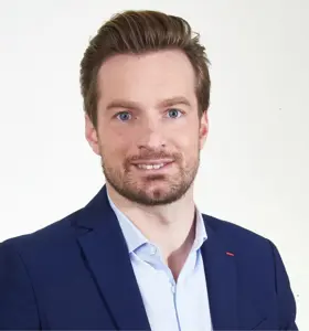 Charles Rozoy - Champion paralympique et conférencier, Charles Rozoy transforme son parcours de résilience en clés concrètes pour rebondir et viser l’excellence.
