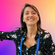 Christelle Lusso - <p class="PDq2pG_selectionAnchorContainer" data-start="272" data-end="393">Docteure en mathématiques et experte en IA, Christelle Lusso rend les concepts complexes concrets, visuels et mémorables.</p>