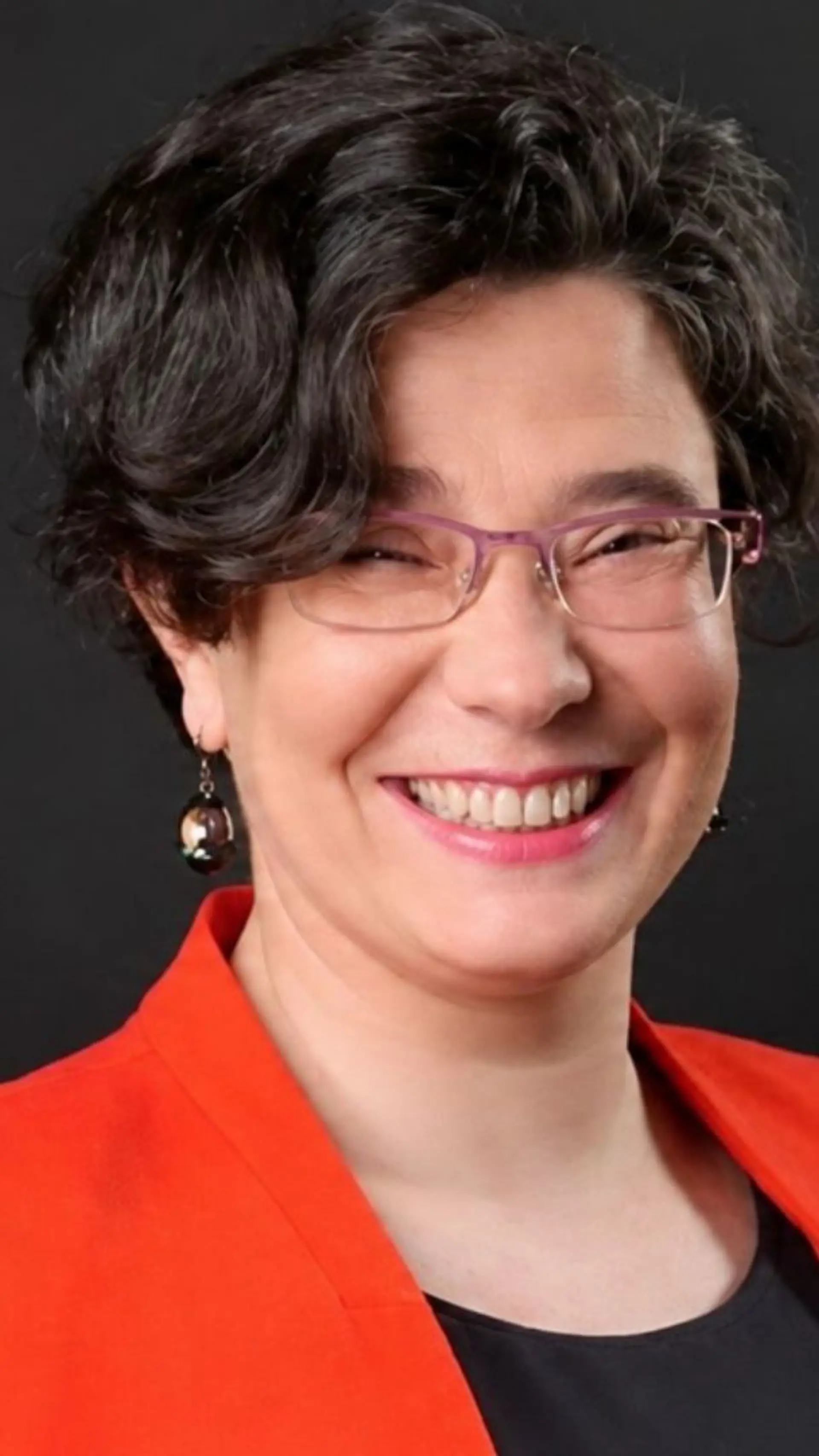 Claire Deflou-Caron