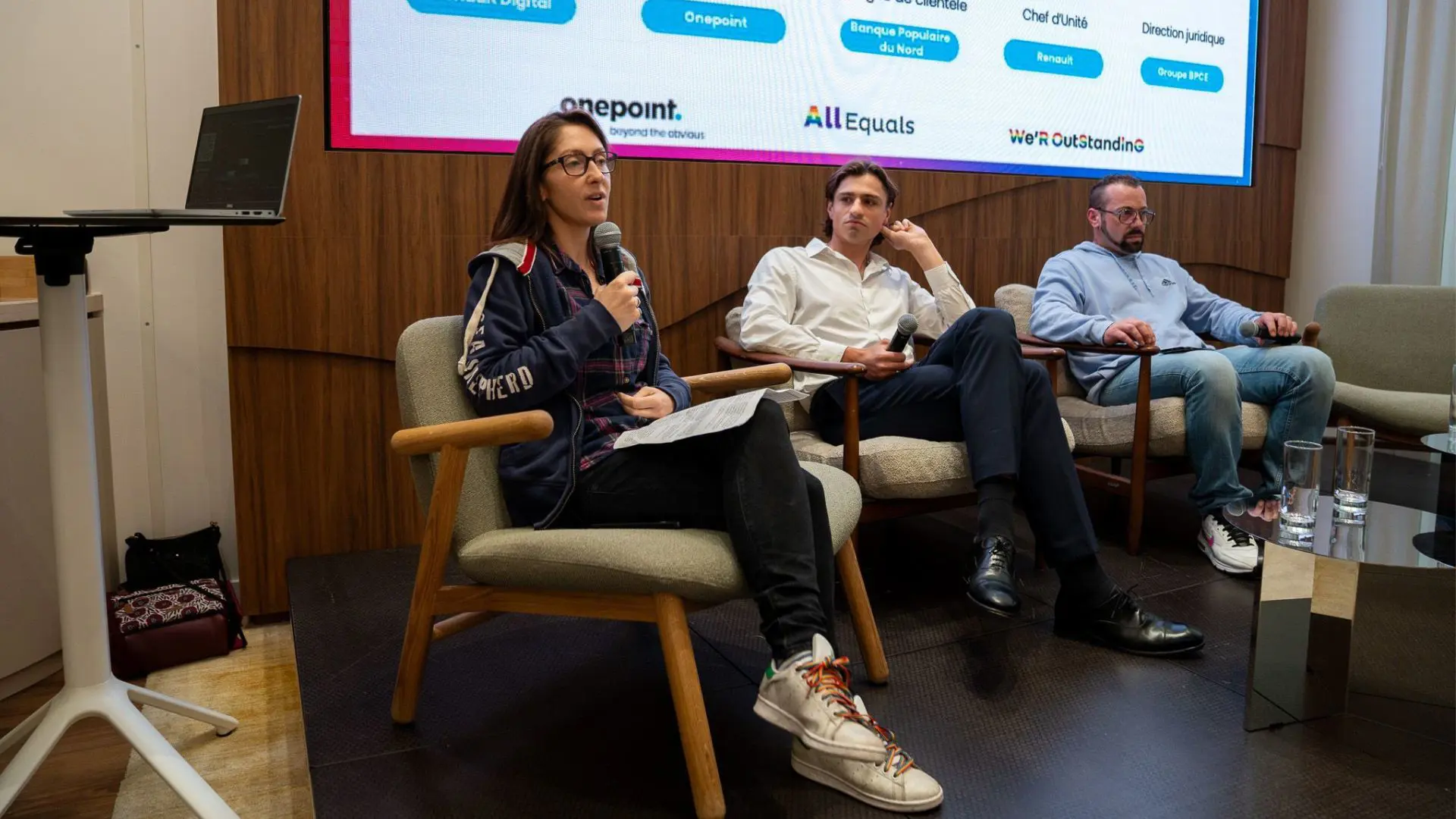 Christelle Lusso - <p class="PDq2pG_selectionAnchorContainer" data-start="272" data-end="393">Docteure en mathématiques et experte en IA, Christelle Lusso rend les concepts complexes concrets, visuels et mémorables.</p>