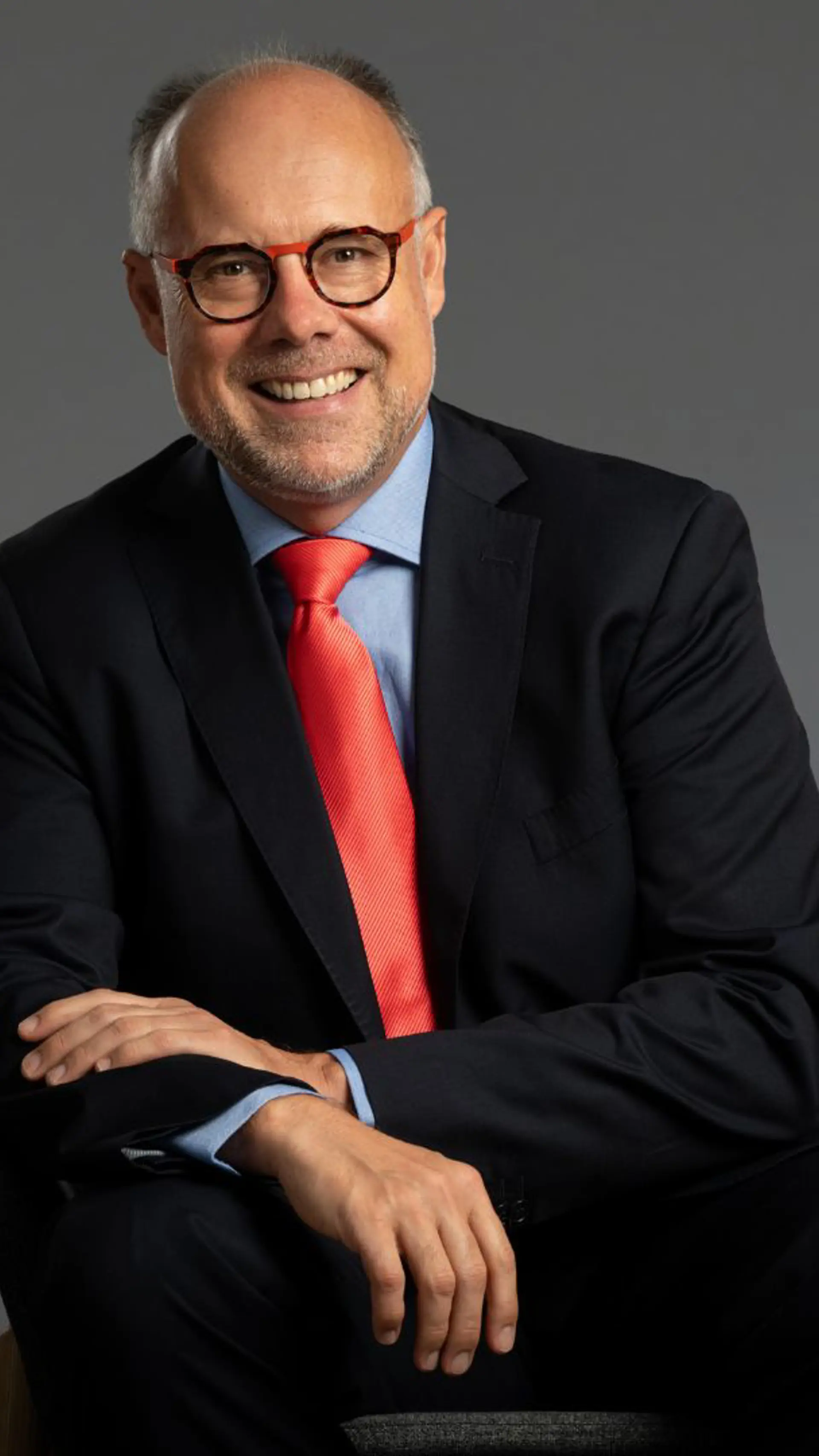 Laurent Delporte - <p>Laurent Delporte transforme l’hospitalité et l’expérience client en leviers concrets d’engagement, de différenciation et de performance.</p>