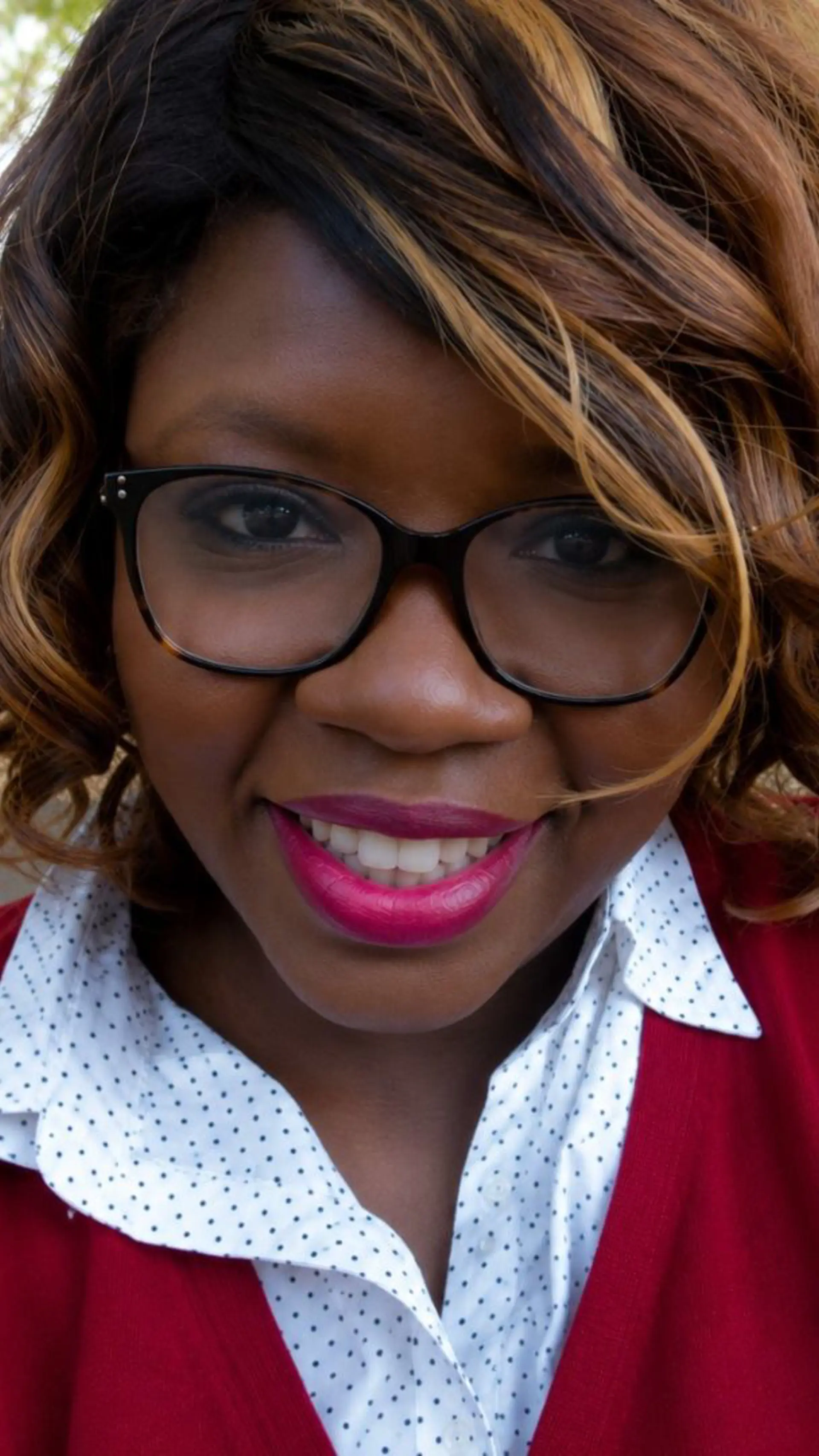 Aude Selly - <p class="isSelectedEnd">Aude Selly aide les entreprises à prévenir le burn-out et à développer une culture du bien-être durable.</p>