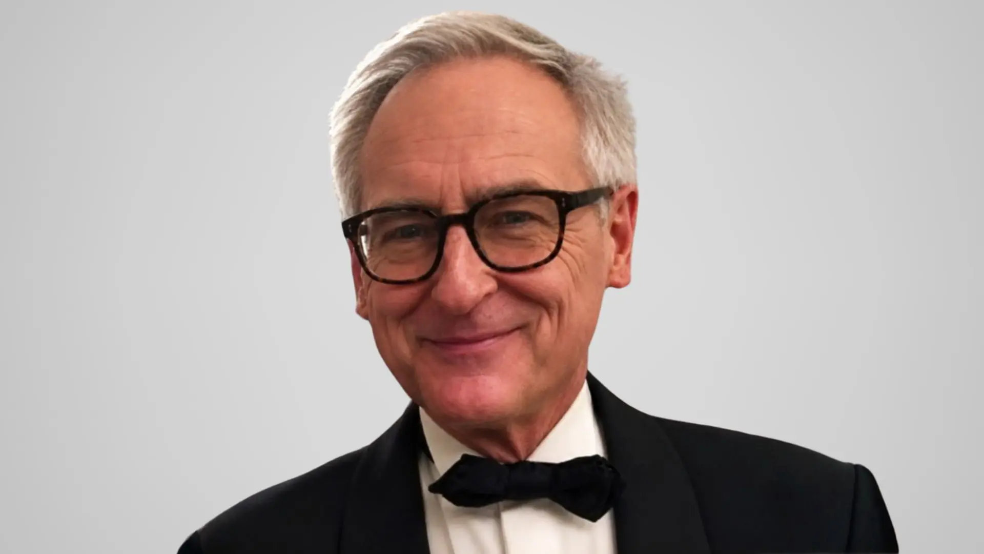 Alexandre Jevakhoff - <p class="PDq2pG_selectionAnchorContainer" data-start="508" data-end="640">Alexandre Jevakhoff décrypte les enjeux historiques, politiques et géopolitiques avec une expertise reconnue et un regard éclairant.</p>