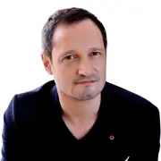 Nicolas Belnou - <p>Nicolas Belnou, conférencier expert en innovation et leadership, inspire les entreprises à innover et à développer des stratégies de succès durable.</p>