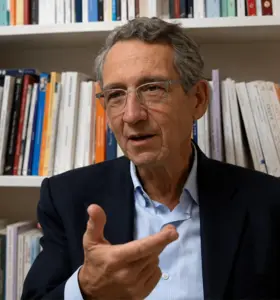 Bruno Dufay - Bruno Dufay décrypte l’IA et la transformation digitale avec une approche accessible, stratégique et profondément humaine.