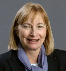Blandine Kriegel - 



Philosophe et Professeur Émérite des Universités, Blandine Kriegel décrypte les enjeux de démocratie, d’éthique et de droits de l’homme.










