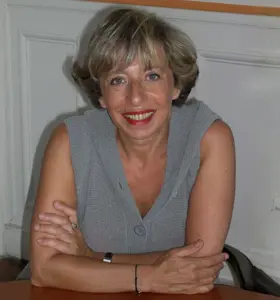 Anne Perrot