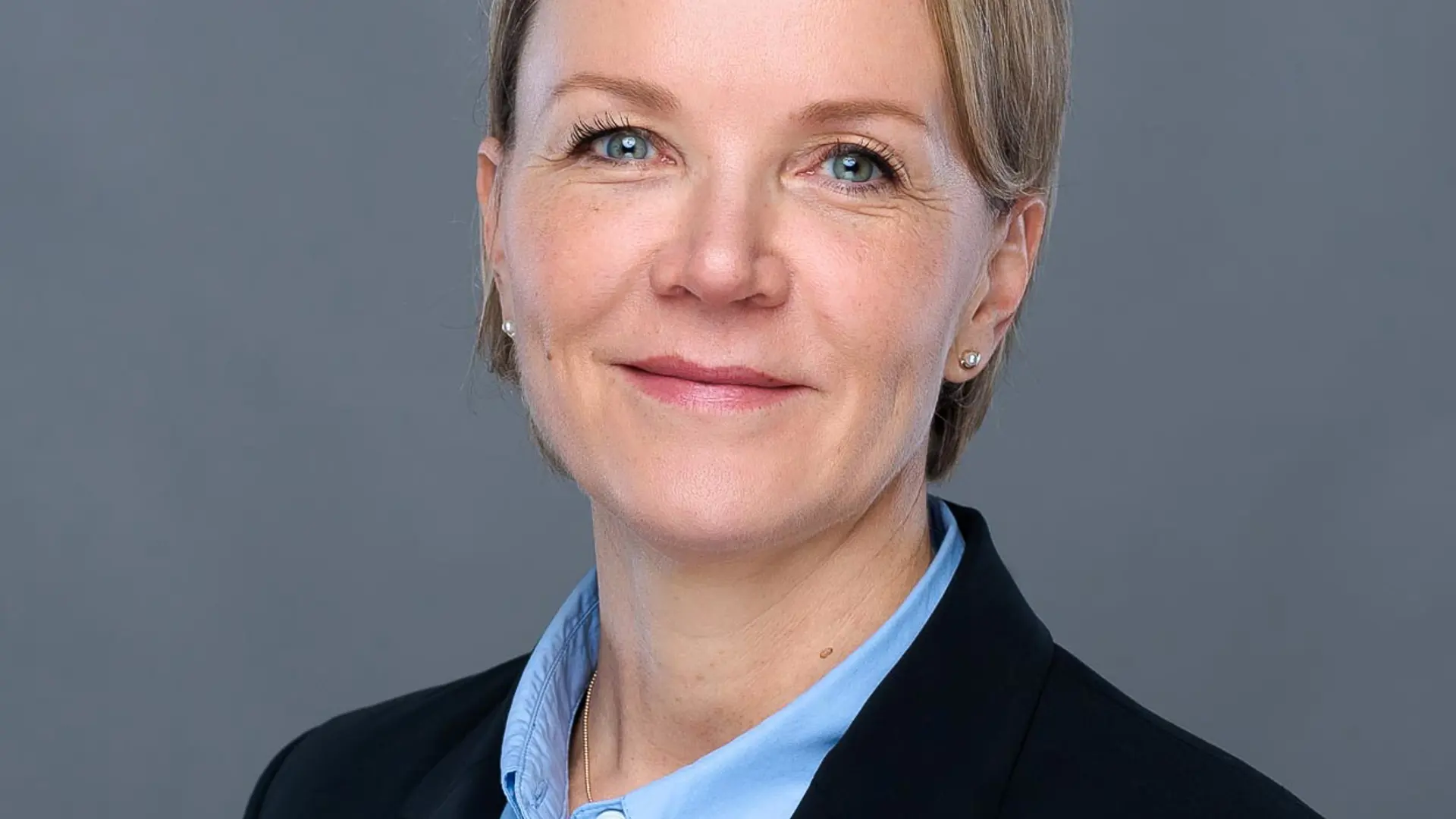 Emmanuelle Blons