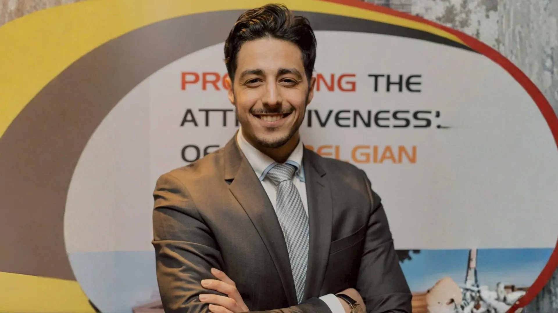Badr Boussabat - <div class="flex max-w-full flex-col flex-grow">
<div class="min-h-[20px] text-message flex w-full flex-col items-end gap-2 whitespace-pre-wrap break-words [.text-message+&amp;]:mt-5 overflow-x-auto" data-message-author-role="assistant" data-message-id="721d4b3a-2c69-4382-9f74-cb6d46414b88">
<div class="flex w-full flex-col gap-1 empty:hidden first:pt-[3px]">
<div class="markdown prose w-full break-words dark:prose-invert light">
<p>Découvrez comment Badr Boussabat aide les organisations à transformer l'IA et l'innovation digitale en moteurs de croissance durable.</p>
</div>
</div>
</div>
</div>
<div class="mt-1 flex gap-3 empty:hidden -ml-2">
<div class="items-center justify-start rounded-xl p-1 flex">
<div class="flex items-center"><span class="flex h-[30px] w-[30px] items-center justify-center"></span><span class="flex h-[30px] w-[30px] items-center justify-center"></span><span class="flex h-[30px] w-[30px] items-center justify-center"></span>
<div class="flex items-center pb-0"></div>
</div>
</div>
</div>