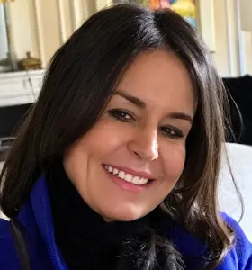 Razika Adnani