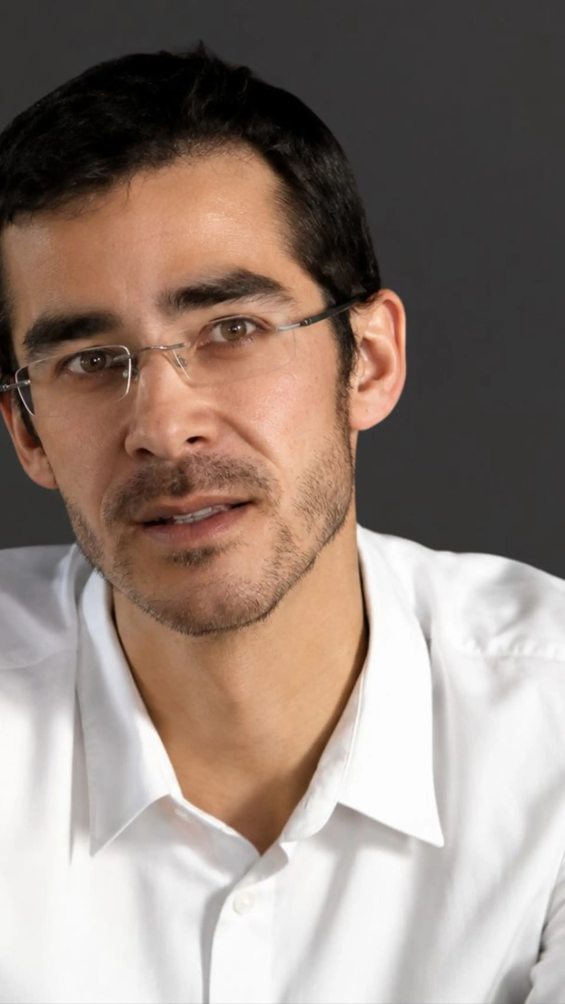 Anthony Berthou - <p>Anthony Berthou partage des stratégies concrètes et scientifiques pour améliorer durablement la santé grâce à la nutrition.</p>
