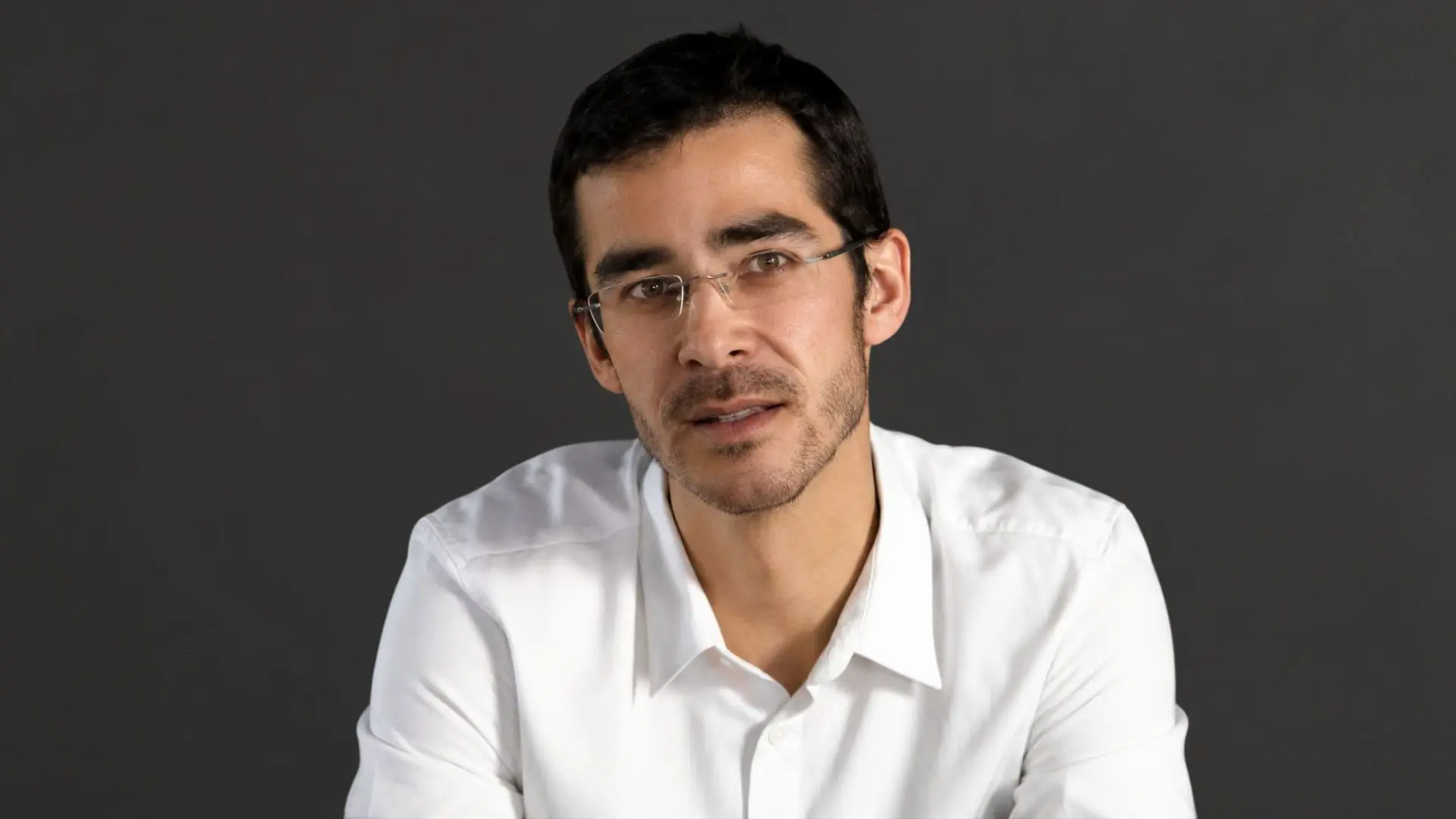 Anthony Berthou - <p>Anthony Berthou partage des stratégies concrètes et scientifiques pour améliorer durablement la santé grâce à la nutrition.</p>