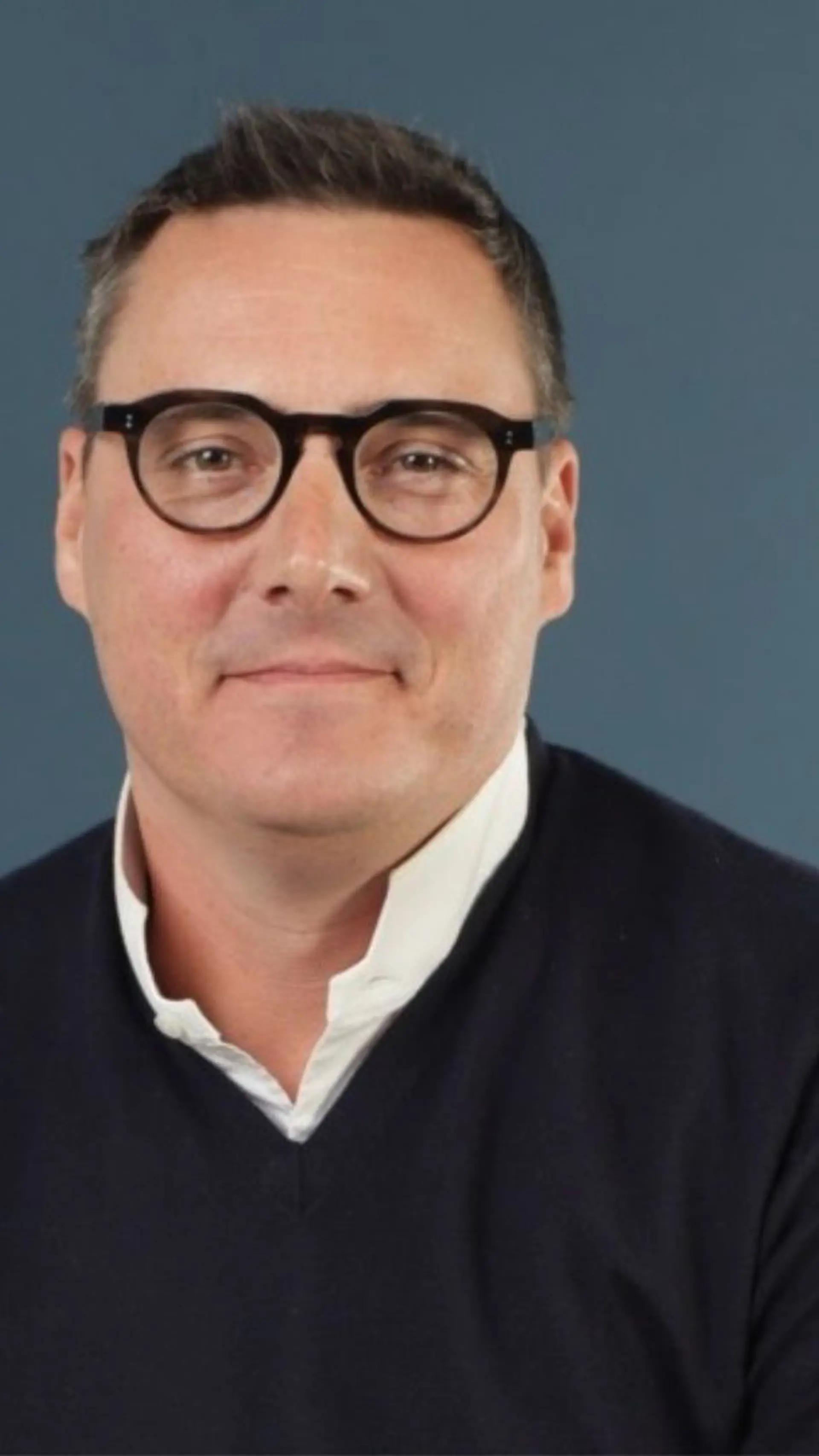 Emmanuel Dollé - <p>Entrepreneur IA et ancien dirigeant chez Google, Meta et Renault, Emmanuel Dollé éclaire les transformations qui façonnent les entreprises.</p>