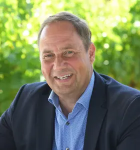 Klaus Hansen
