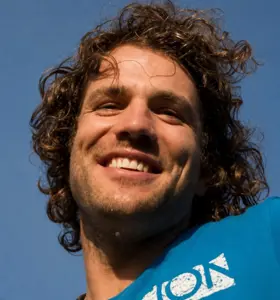 Benjamin Adrion - Ancien sportif de haut niveau, Benjamin Adrion inspire par son engagement pour l'accès à l'eau potable et l'entrepreneuriat social.