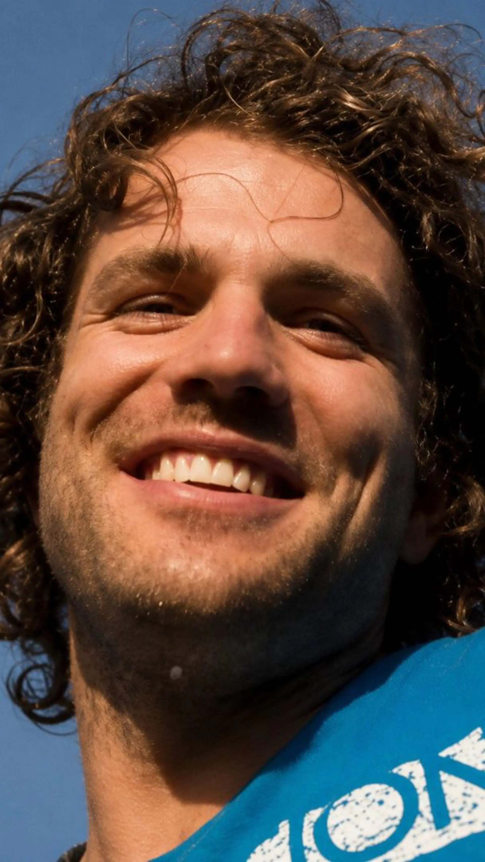 Benjamin Adrion - <p data-start="431" data-end="609">Ancien sportif de haut niveau, Benjamin Adrion inspire par son engagement pour l'accès à l'eau potable et l'entrepreneuriat social.</p>