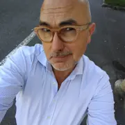 Benoît Quémar - <p>Benoît Quémar, conférencier spécialisé en intelligence collective et management, propose des conférences inspirantes pour transformer les organisations et dynamiser les équipes.</p>