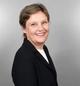 Anne Doré - 



Anne Doré aide les organisations à renforcer leur cyberrésilience grâce à des conférences concrètes et accessibles.










