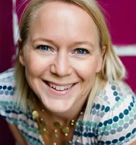 Christine Lewicki - Christine Lewicki transforme les prises de conscience en actions concrètes pour développer son leadership et révéler pleinement son potentiel.