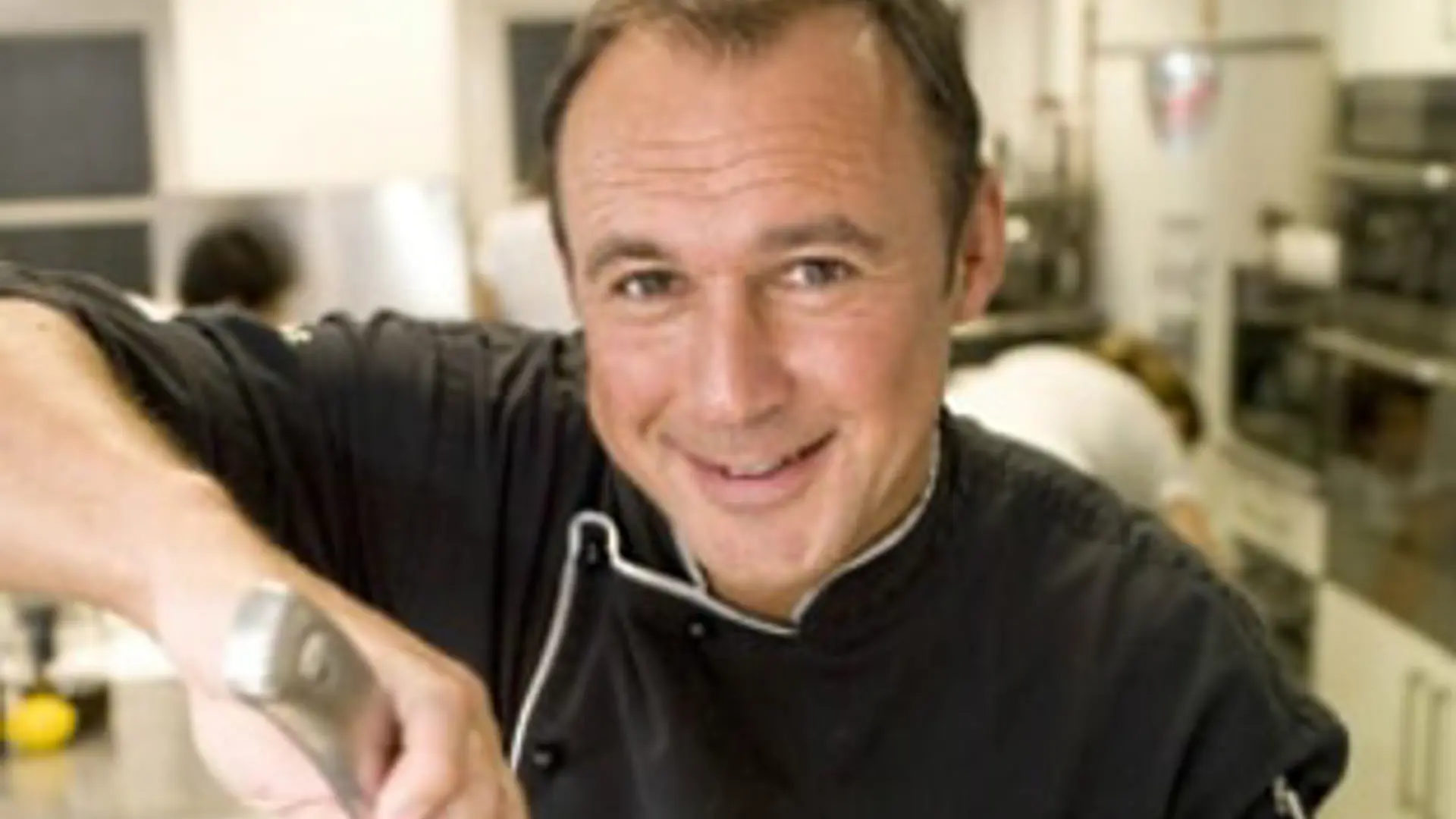 Alan Coxon